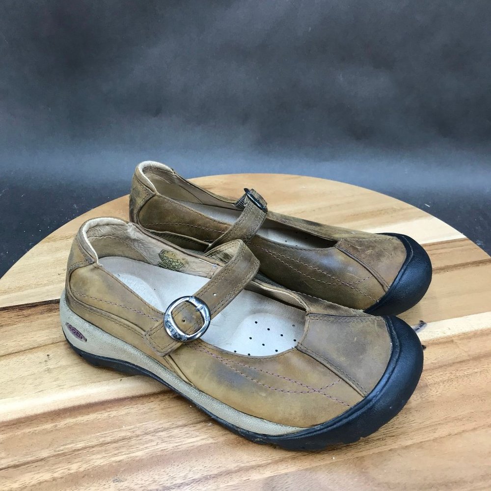 Keen Women's Brown Strap Sneakers